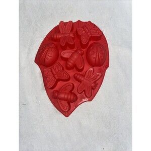 Silicone Butterfly Bee Lady Bug Candy Chocolate Gelatin Crayon Soap Mold Red